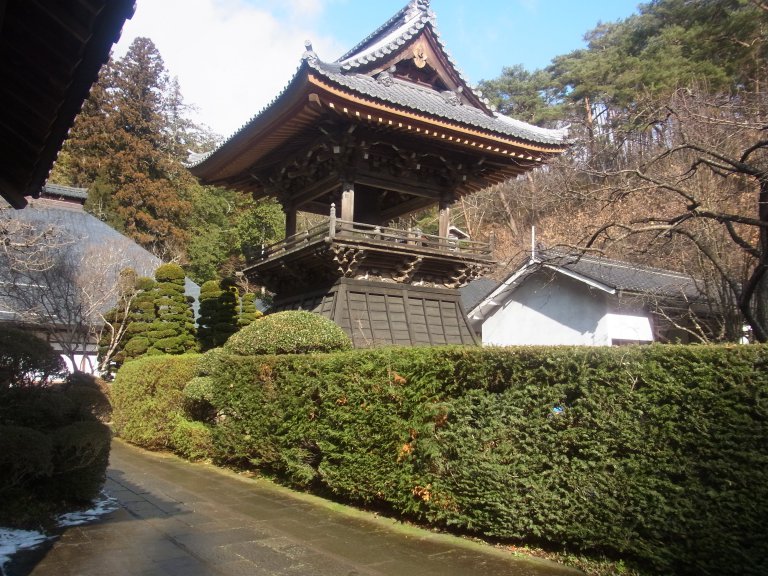 安楽寺の本堂画像