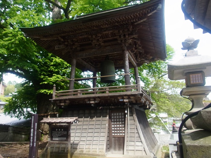 北向観音の鐘楼と梵鐘