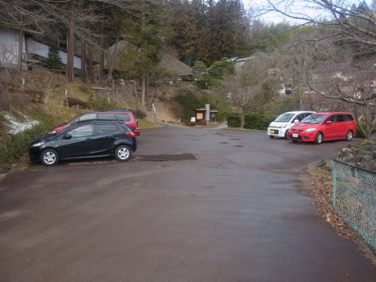 常楽寺無料駐車場の画像